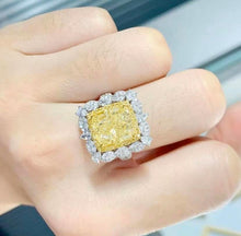 Load image into Gallery viewer, Collector’s Piece - 5ct Fancy Yellow Diamond
