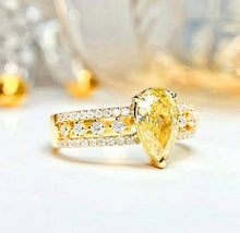 Load image into Gallery viewer, 1.065ct Yellow Diamond
