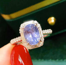 Load image into Gallery viewer, 2.4ct Unheated BURMA Cornflower Blue Sapphire
