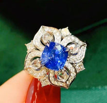 Load image into Gallery viewer, 1.93ct Cornflower Blue Sapphire
