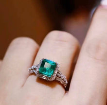 Load image into Gallery viewer, 1.95ct Vivid Green Emerald
