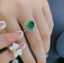 Load image into Gallery viewer, 2.56ct GLASSY Vivid Green Emerald
