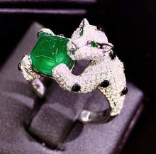 Load image into Gallery viewer, 2.69ct Vivid Green Emerald (7*7)
