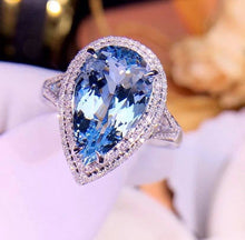Load image into Gallery viewer, 4.6ct Aquamarine

