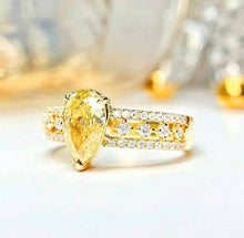 Load image into Gallery viewer, 1.065ct Yellow Diamond
