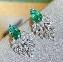 Load image into Gallery viewer, 1.3ct Vivid Green Emerald
