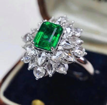 Load image into Gallery viewer, 1.37ct RARE Afghanistan Insignificant Oil VERDANT Green Emerald
