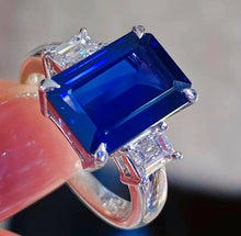 Load image into Gallery viewer, 5.07ct Royal Blue Sapphire
