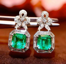 Load image into Gallery viewer, 3.22ct Vivid Green Emerald
