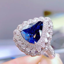 Load image into Gallery viewer, 3.57ct Unheated Royal Blue Sapphire
