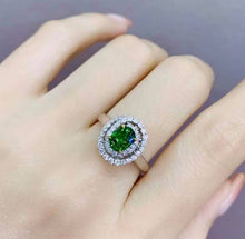 Load image into Gallery viewer, 1.06ct Tsavorite
