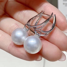 Load image into Gallery viewer, 13mm VENUS Grade Australian White South Sea Pearl
