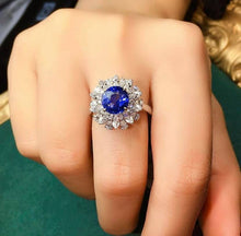 Load image into Gallery viewer, 2.6ct Unheated Blue Sapphire Ring
