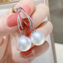 Load image into Gallery viewer, 13mm VENUS Grade Australian White South Sea Pearl
