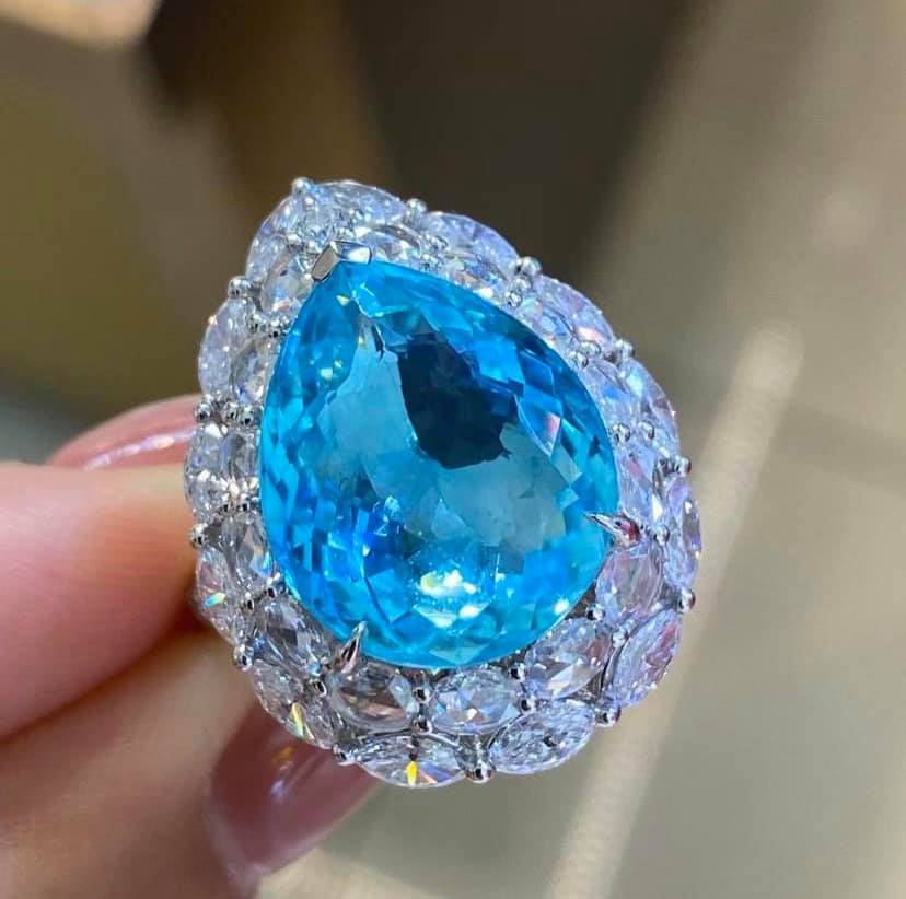 10.2ct Neon Blue Paraiba