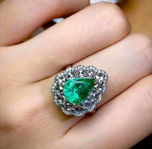 Load image into Gallery viewer, 2.01ct Vivid Green Emerald
