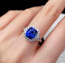 Load image into Gallery viewer, 4.12ct Unheated Cornflower Blue Sapphire
