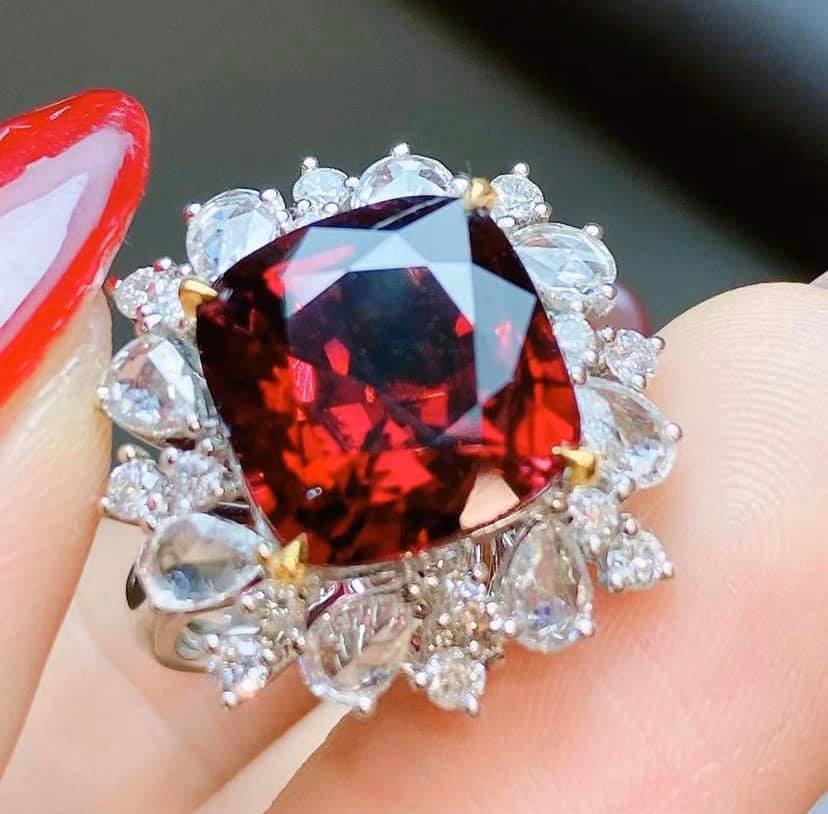 6.8ct Unheated Burma Spinel