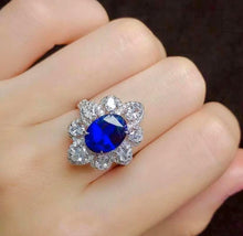 Load image into Gallery viewer, 2.7ct Unheated Royal Blue Sapphire
