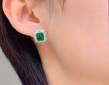 Load image into Gallery viewer, 2+1.76ct VERDANT Green Emerald
