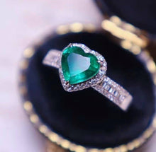 Load image into Gallery viewer, 1.3ct Heart Vivid Green Emerald
