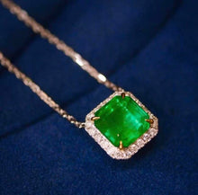 Load image into Gallery viewer, 2.28ct Vivid Green Emerald
