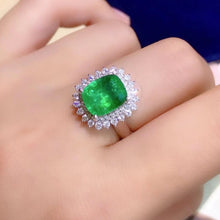 Load image into Gallery viewer, 3.36ct Vivid Green Emerald
