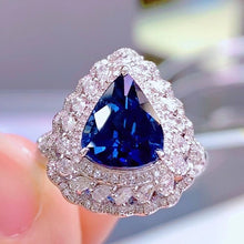 Load image into Gallery viewer, 3.57ct Unheated Royal Blue Sapphire
