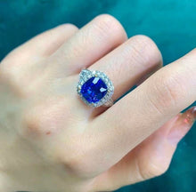 Load image into Gallery viewer, 3.33ct Unheated Royal Blue Sapphire
