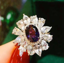 Load image into Gallery viewer, 1.7ct Unheated Color Change Sapphire

