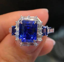 Load image into Gallery viewer, 3.64ct Unheated Cornflower Blue Sapphire
