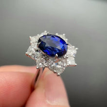 Load image into Gallery viewer, 3.01ct Unheated Royal Blue Sapphire
