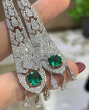 Load image into Gallery viewer, 1.6ct Vivid Green Emerald
