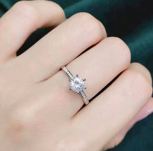 Load image into Gallery viewer, 0.8ct SALT &amp; PEPPER Diamond
