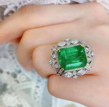 Load image into Gallery viewer, 5.7ct Vivid Green Emerald (Electric Green)
