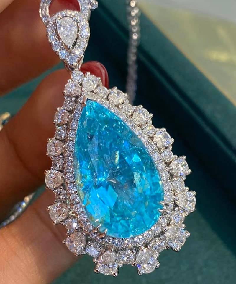 20ct Neon Blue Paraiba