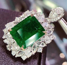 Load image into Gallery viewer, 5.68ct Vivid Green Emerald
