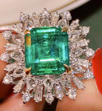 Load image into Gallery viewer, 3.97ct Vivid Green Emerald
