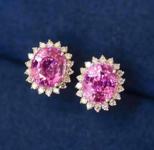 Load image into Gallery viewer, 1.5ct Padparadscha Sapphire
