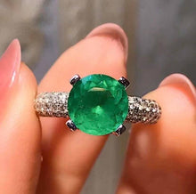 Load image into Gallery viewer, 1.87ct Vivid Green Emerald
