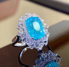 Load image into Gallery viewer, 5.5ct Neon Blue Paraiba
