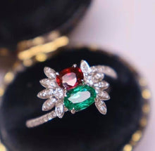 Load image into Gallery viewer, 0.95ct Vivid Green Emerald &amp; Unheated Pigeon Blood Ruby
