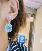 Load image into Gallery viewer, 7.05ct Neon Blue Paraiba
