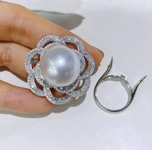 Load image into Gallery viewer, 17.5mm Phoenix Grade Australian White South Sea Pearl, Full Round, Excellent
