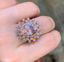 Load image into Gallery viewer, 6ct Morganite
