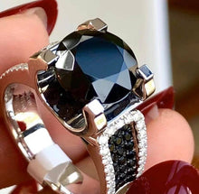 Load image into Gallery viewer, 5ct Black Diamond
