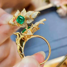 Load image into Gallery viewer, 1ct Vivid Green Emerald
