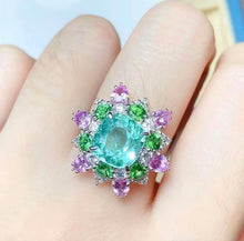 Load image into Gallery viewer, 2.84ct COLUMBIA Vivid Green Emerald
