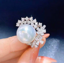 Load image into Gallery viewer, 14-15mm Aurora Australian White South Sea Pearl, Full Round, Flawless

