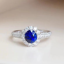 Load image into Gallery viewer, 1.01ct Royal Blue Sapphire
